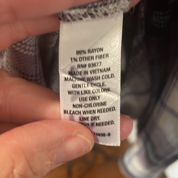 Women's Plaid Button-Up Shirt - Purple Plaid - Picture 9 of 9